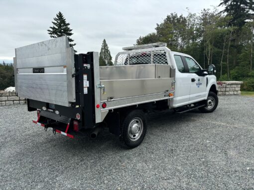 ProTech Aluminum Flatbed with TommyGate Lift for City of Shoreline