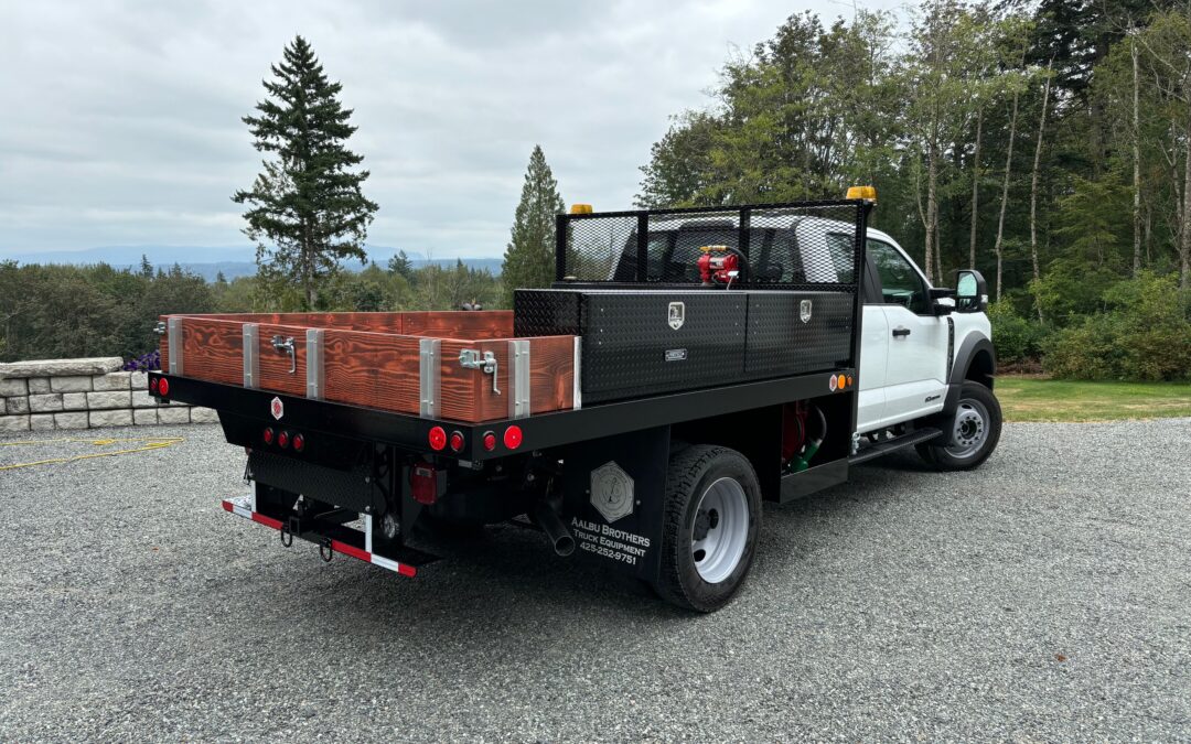 Custom 5th Wheel Flatbed for City of Everett