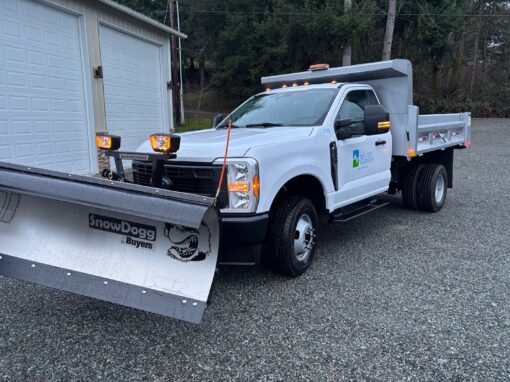 Dumping Body with Snow Plow for City of Mt Vernon